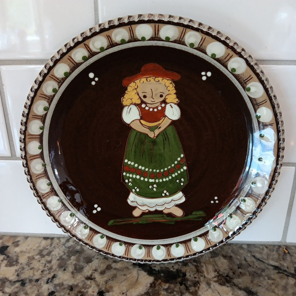 Kohler Biel Handerbeit Art Pottery Bowl Signed Swiss Folk Art Girl Switzerland